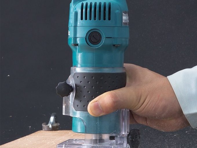 Makita 3709, une défonceuse d'appoint de très bonne facture