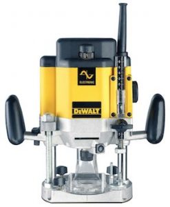 Defonceuse DeWalt DW625E 